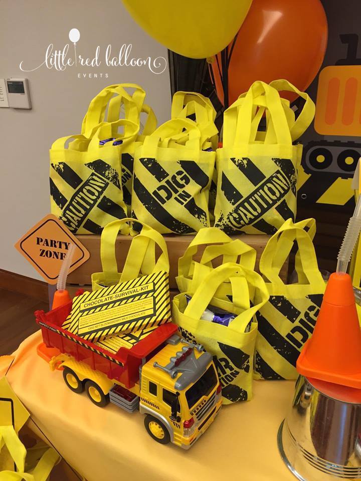 construction-themed-tote-bags